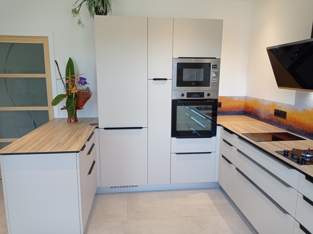 GROSBOIS MENUISERIE ENTREPRISE DE MENUISERIE SEGRE Cuisine 1