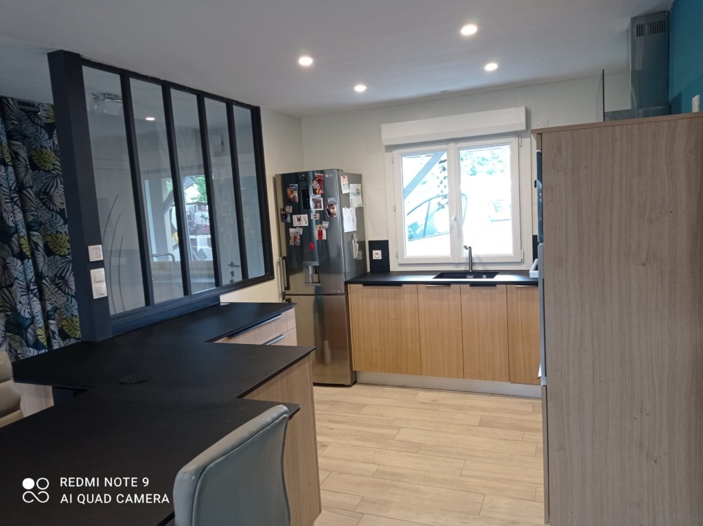 GROSBOIS MENUISERIE ENTREPRISE DE MENUISERIE SEGRE Cuisine 3