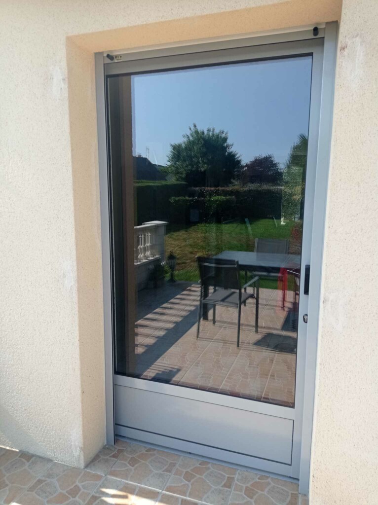 Grosbois Menuiserie ENTREPRISE DE MENUISERIE SEGRE 356294661 2547487128758774 160308418986125051 N