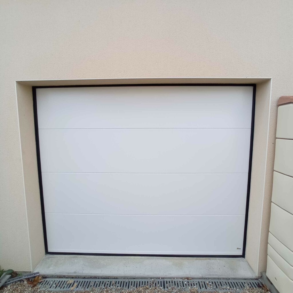 Grosbois Menuiserie ENTREPRISE DE MENUISERIE SEGRE 380459109 1018290109453394 8514056323254794978 N