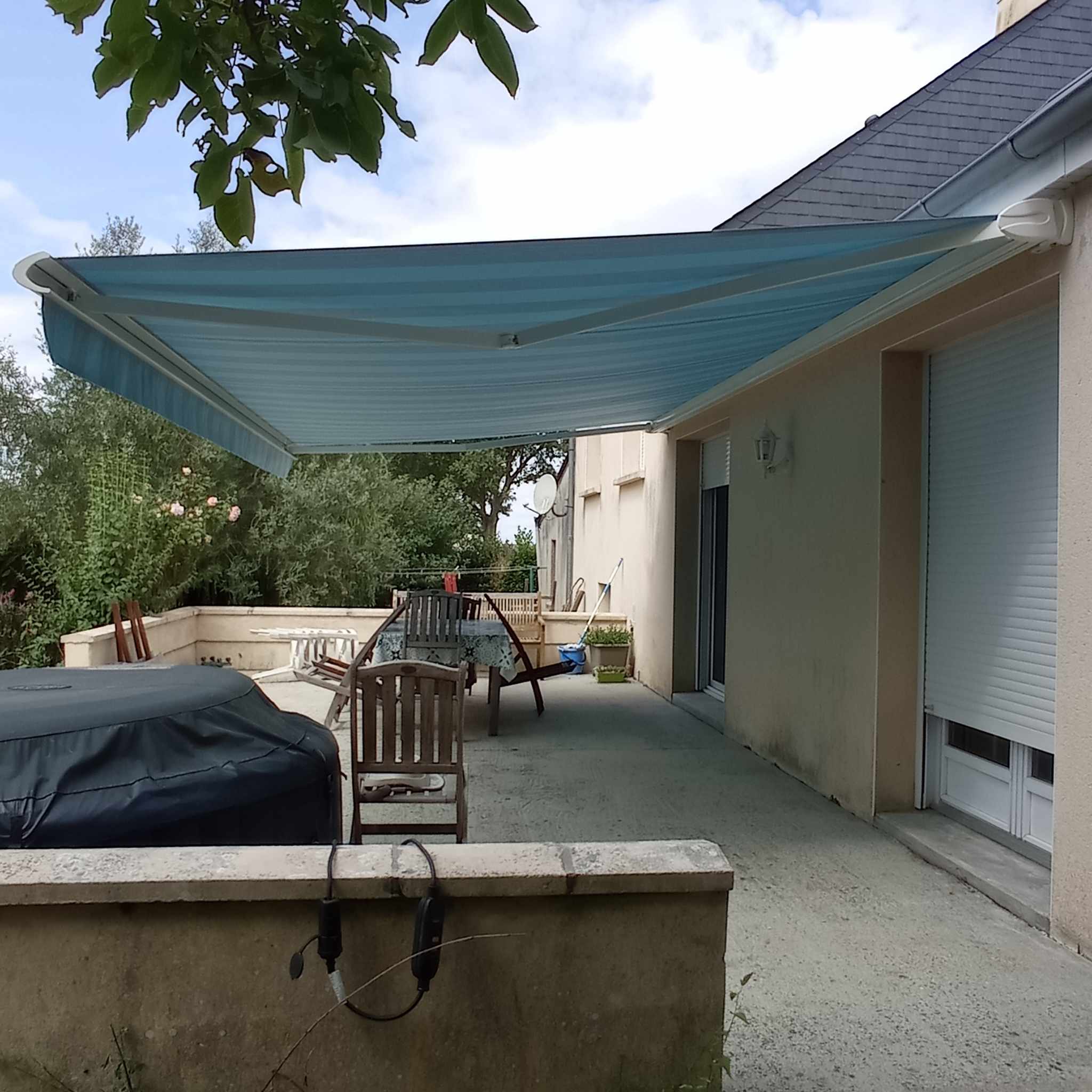 Grosbois Menuiserie ENTREPRISE DE MENUISERIE SEGRE STOREBANNE